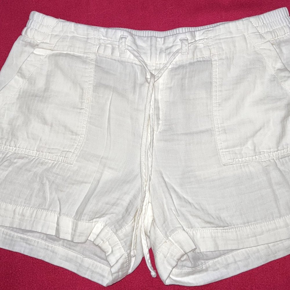 Old Navy Off White Women's Linen Shorts